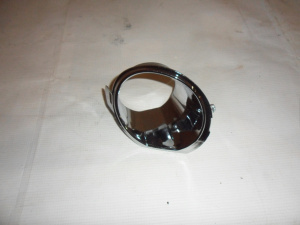 Окантовка фары противотуманной левая Geely Мk/Mk Cross 101800615001