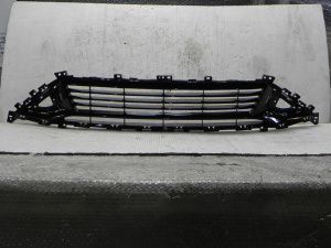 Решетка переднего бампера Geely Coolray SX11 (уценка) 6010082700*