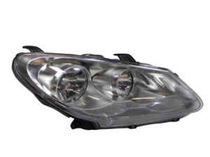 Фара правая Chery M11, M12 M113772020BA