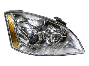 Фара правая Chery Fora (с корректором) A213772020AB